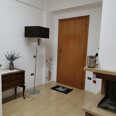 Appartamento Climatizzato Alechome Tagliacozzo Exterior photo